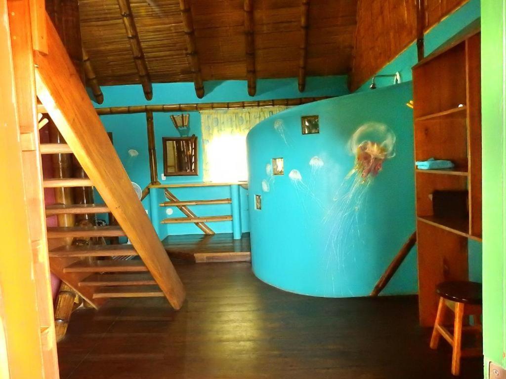 Hotel El Bochinche à Mompiche Extérieur photo
