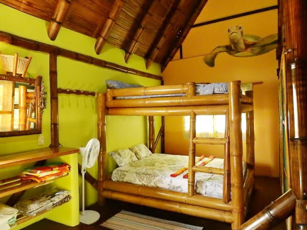 Hotel El Bochinche à Mompiche Extérieur photo