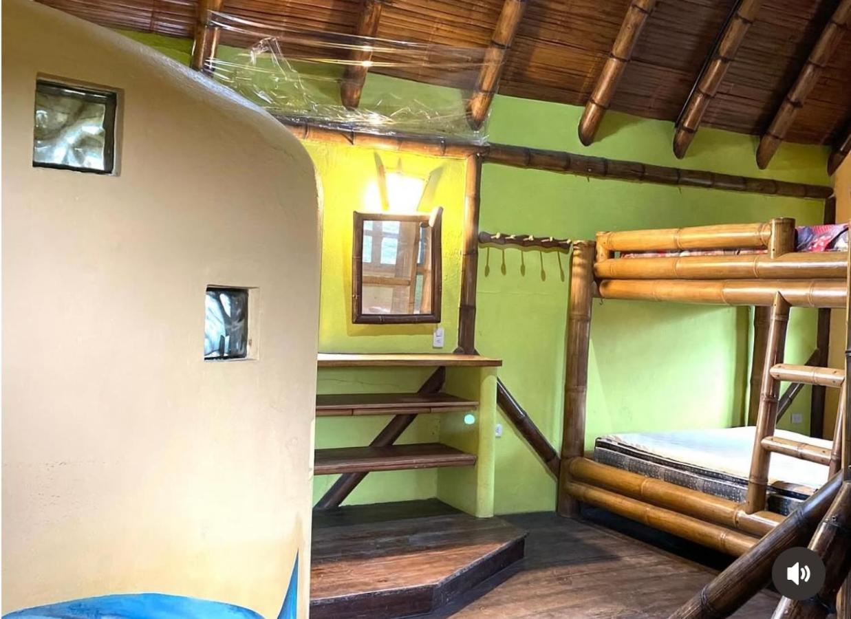 Hotel El Bochinche à Mompiche Extérieur photo